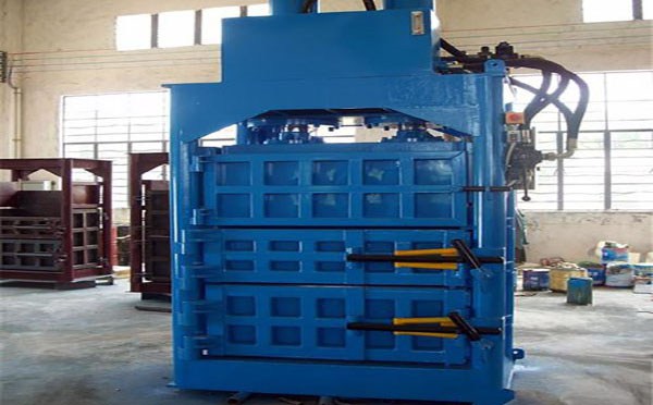 油漆桶打包機(jī)生產(chǎn)廠(chǎng)商